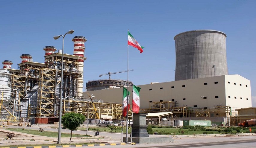 إيران وروسيا تبرمان بروتوكول قرض بـ 1.2 مليار يورو لبناء محطة كهربائية