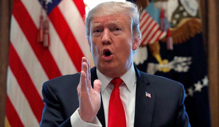 ترامب يكذب وزير خارجيته بشأن لقاء الرئيس الإيراني 