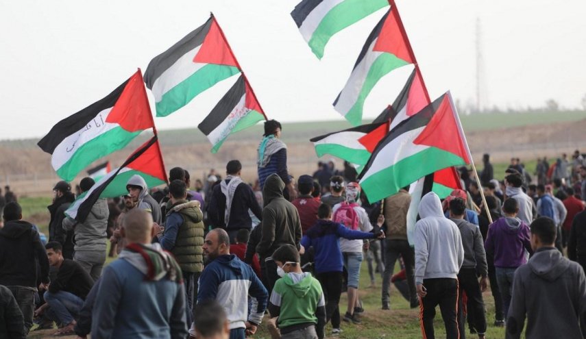 بدء توافد الفلسطينيين للمشاركة في مسيرات العودة
