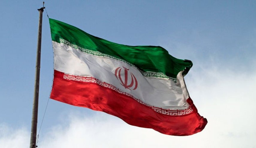 بلومبرگ: ایران بزرگتر از آن است که منزوی شود