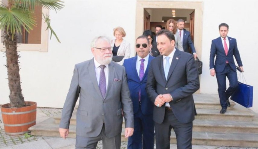 وفد برلماني عراقي في التشيك بدعوة رسمية