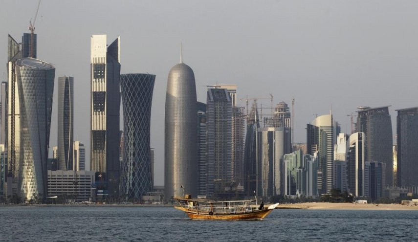 قطر تمنح المستثمرين ومالكي العقارات رخص إقامة دون مستقدم
