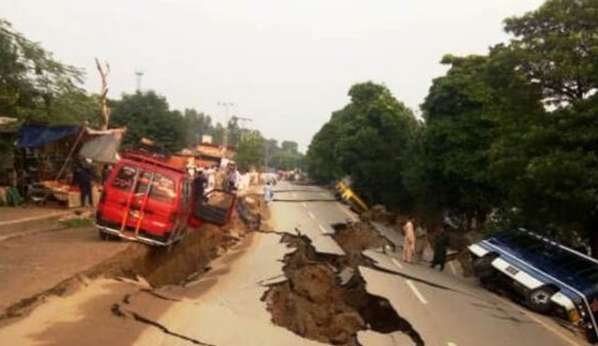 زمین لرزه 5.8 ریشتری در پاکستان با 7 کشته و ده ها مصدوم / اعلام وضعیت اضطراری در کشمیر پاکستان/ احتمال افزایش تلفات وجود دارد