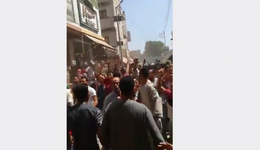 مصر.. تظاهرات ضد السيسي والإجراءات الامنية في ’التحرير’
