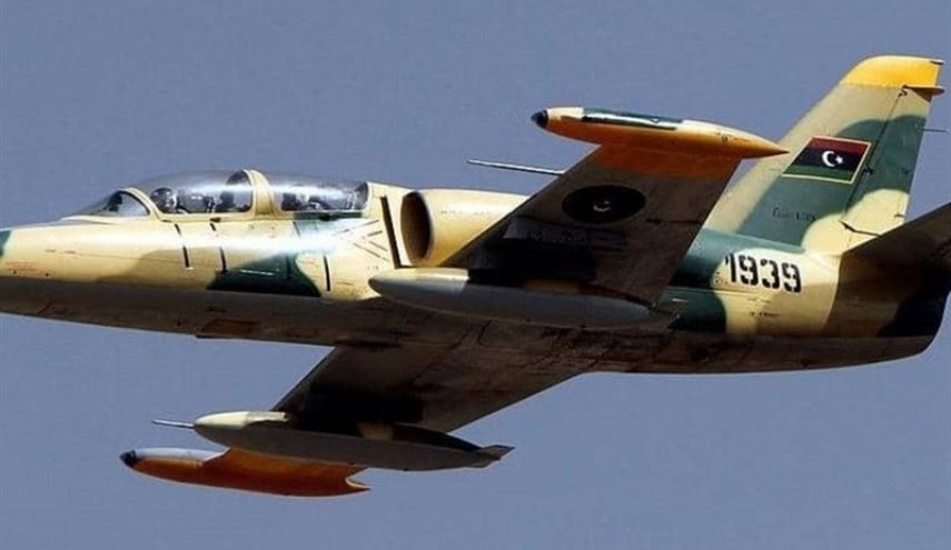 سرت لیبی برای دومین روز هدف حملات جنگنده‌های حفتر قرار گرفت