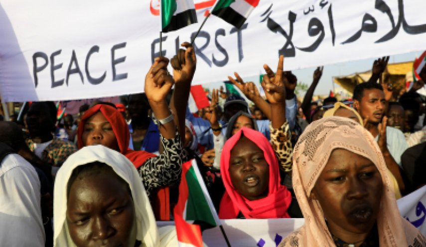  الاتحاد الأوروبي يؤكد تشجيعه 'التحول الديمقراطي' في السودان
