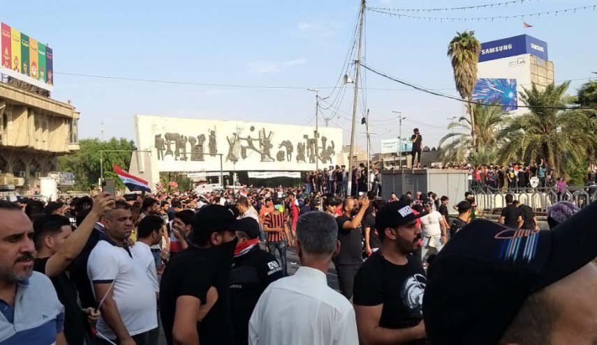 تسجيل 182 اصابة بين المتظاهرين والأمن العراقي في ساحة التحرير