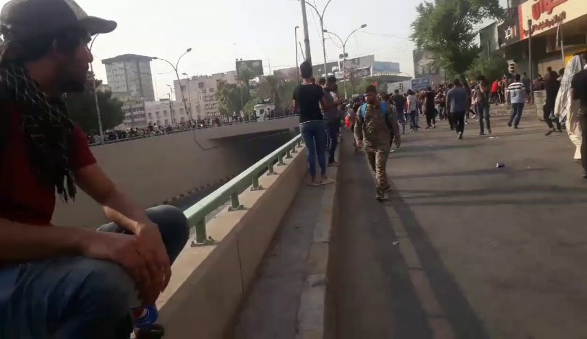 اندلاع حرائق وسط بغداد أحدها مذخر ادوية بالحارثية 