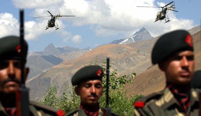 برگزاری رزمایش نظامی هند در نزدیکی مرز با چین
