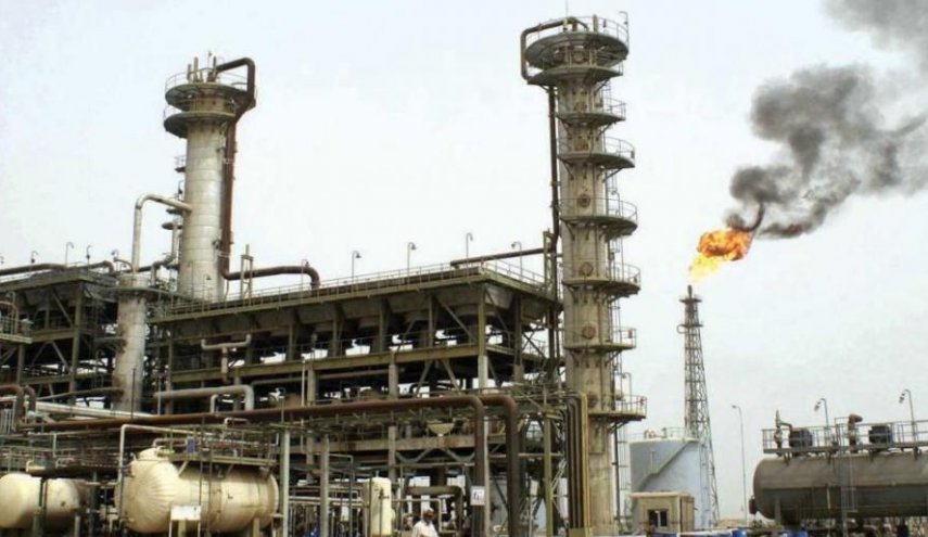 شركة النفط اليمنية تطلق نداء حول مخزون النفط في الحديدة 
