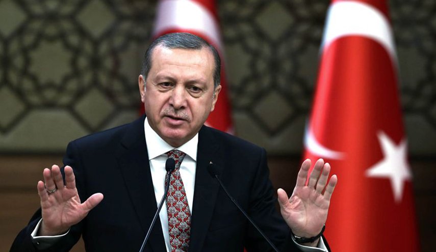 اردوغان: سننفذ هجمات برية وجوية شرق الفرات في سوريا