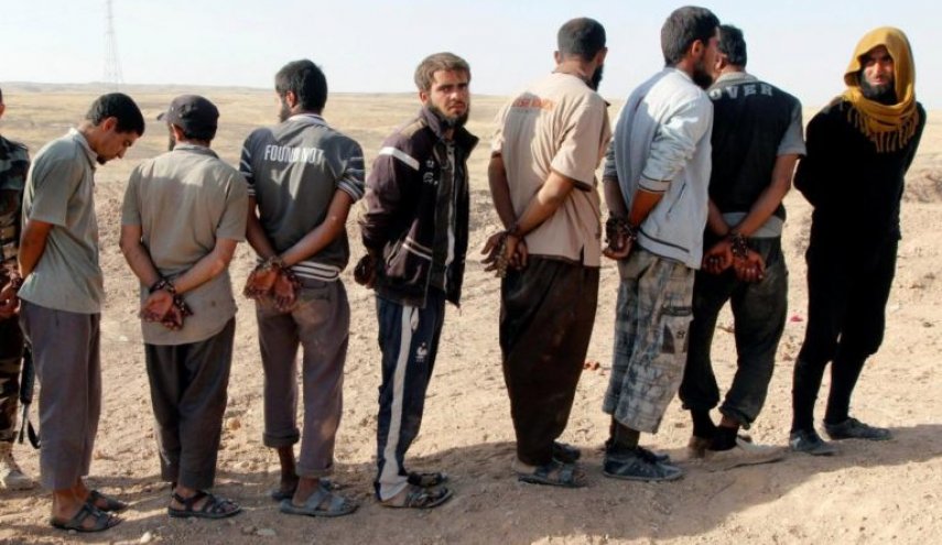 آمریکا حدود 40 اسیر ارشد داعشی را از کردها تحویل گرفت