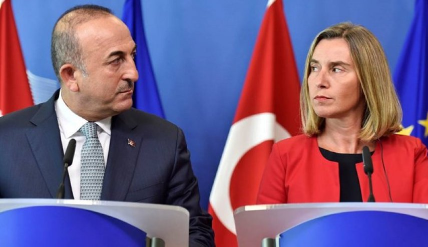 کمیسیون اروپا: سیاست خارجی ترکیه باید با اتحادیه اروپا هماهنگ شود