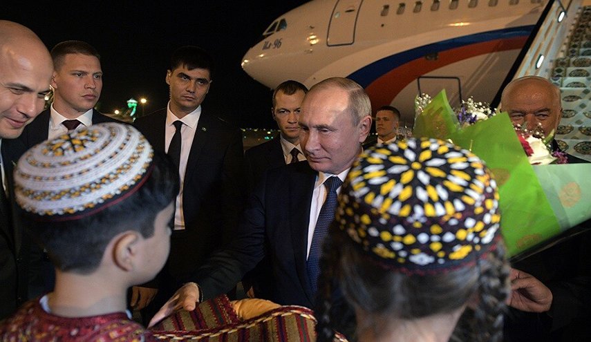 بوتين يشارك في قمة رابطة الدول المستقلة في عشق أباد
