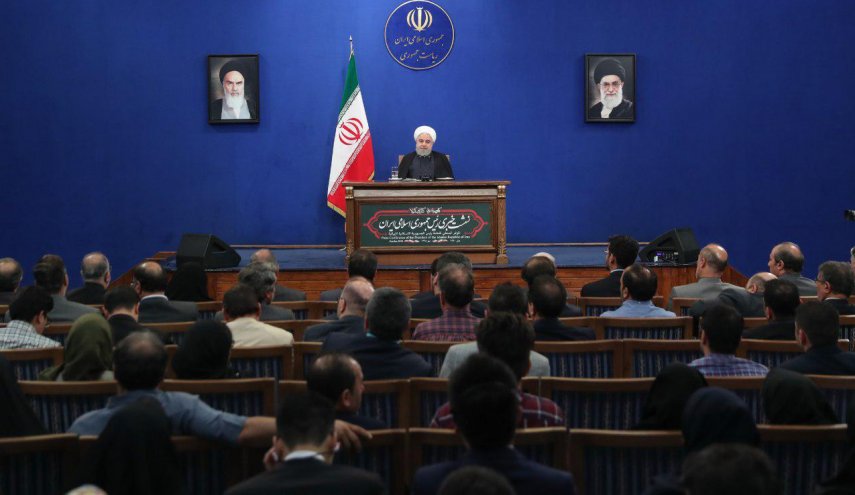 روحانی: توطئه‌های آمریکا و ارتجاع منطقه علیه ایران پایان یافته است/ ترامپ یا رئیس جمهور دیگر فرقی نمی‌کند، شرط ما برداشتن تحریم‌هاست/ به سوی نفتکش ایرانی راکت شلیک شده است