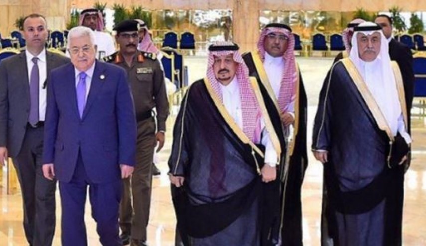 محمود عباس وارد عربستان سعودی شد
