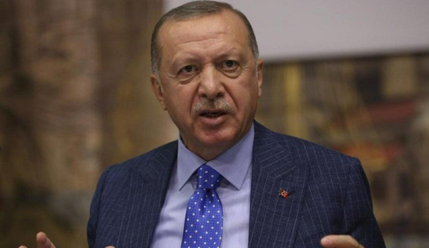 اردوغان: گروه‌های تروریستی عقب‌نشینی را آغاز کرده‌اند/ ما خواستار 32 کیلومتر منطقه امن هستیم نه 22 کیلومتر