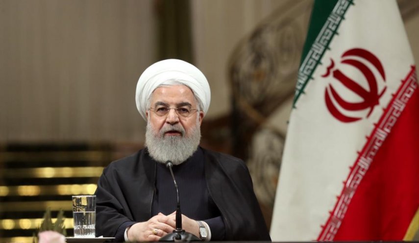 روحاني: الصمود هو السبيل الوحيد لمواجهة ضغوط الاعداء ومؤامراتهم