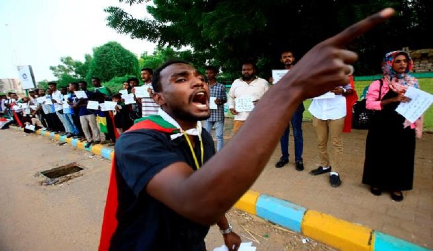استعدادات لمظاهرة مليونية في السودان