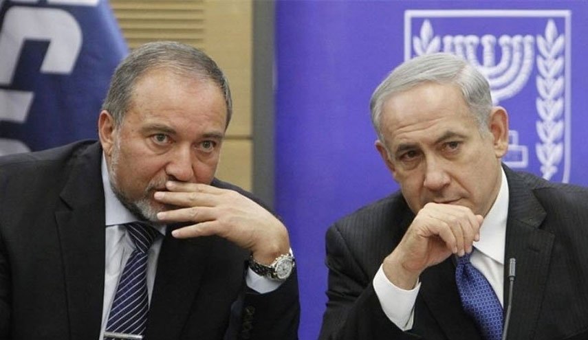 لیبرمن: نتانیاهو سه بار در تشکیل کابینه شکست خورد و زیر بار مسئولیت نرفت