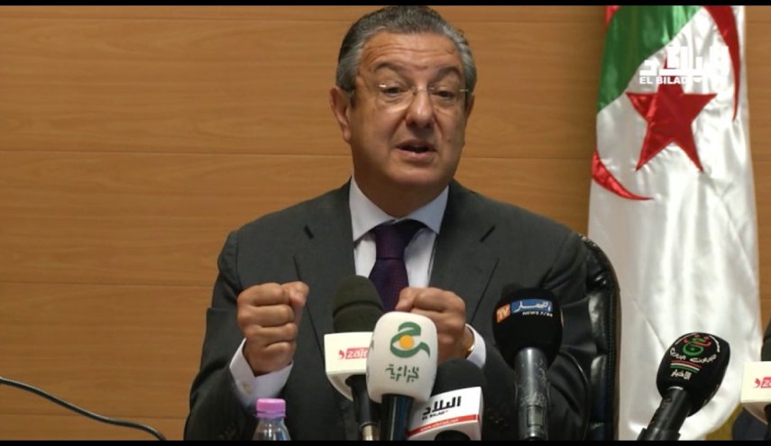 وزير المالية الجزائري: احتياطي النقد الأجنبي يصل إلى 50 مليار دولار في 2020