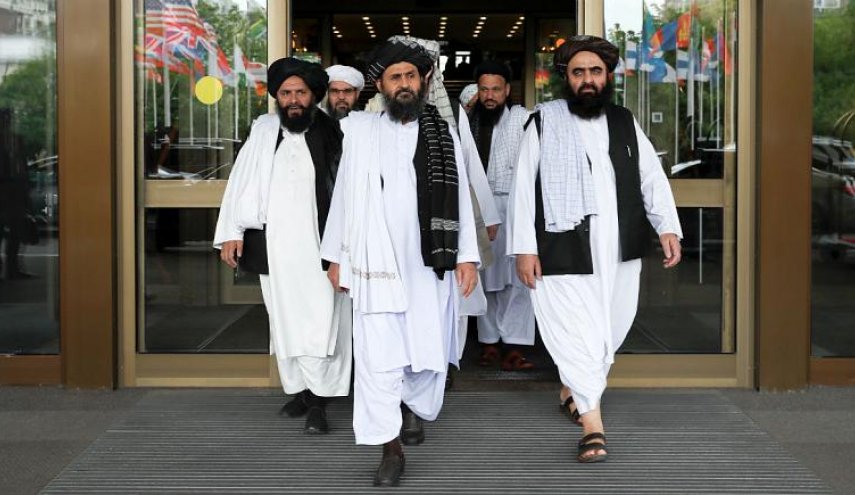رونمایی از تصاویر بَزَک کرده مردان طالبان