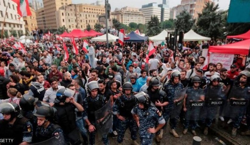 تظاهرات لبنانی‌ها برای نهمین روز متوالی