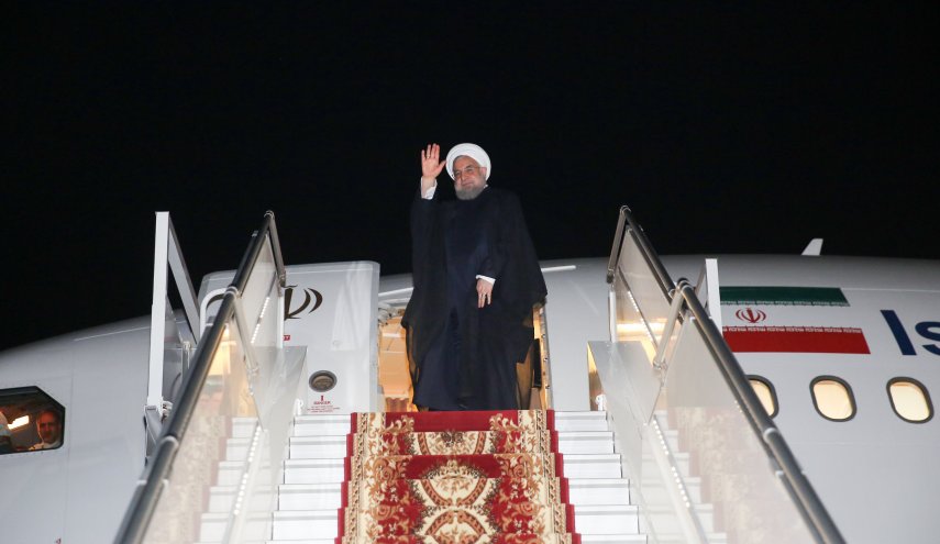 روحانی باکو را به مقصد تهران ترک کرد