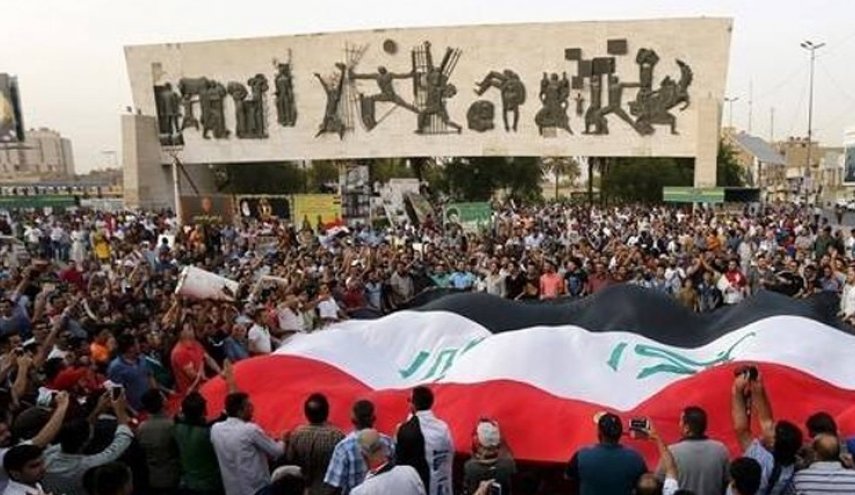 شاهد.. ما حقيقة رفع العلم السعودي في تظاهرات بغداد؟!