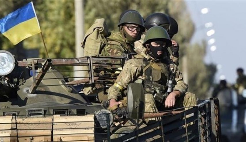 القوات الأوكرانية والانفصاليون يبدأون سحب قواتهم
