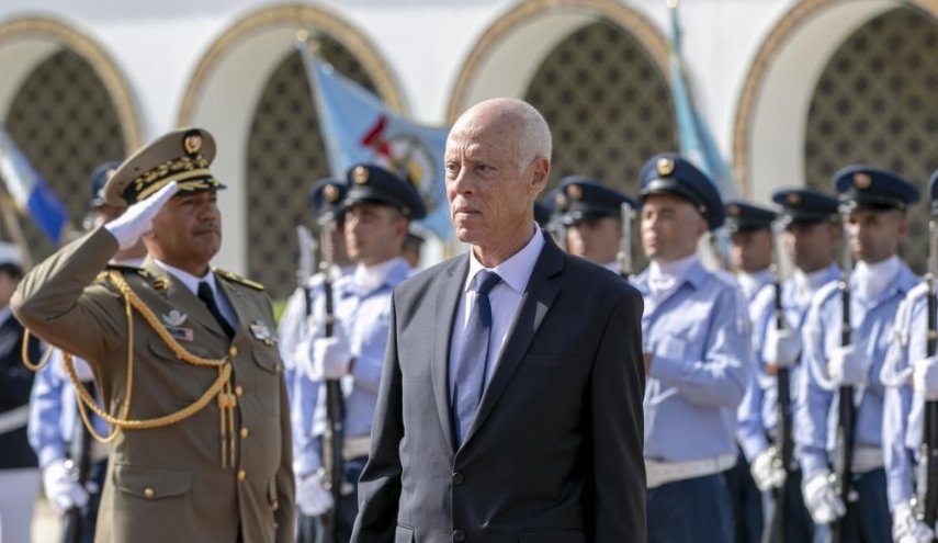 دلایل پشت پرده برکناری وزرای خارجه و دفاع تونس