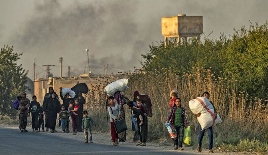 الهلال الاحمر: 80 ألف طفل سوري نزحوا نتيجة الهجوم التركي