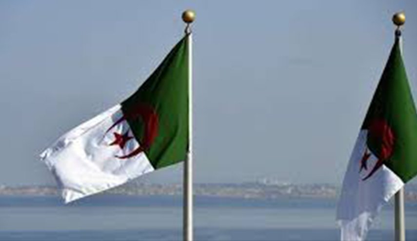 جرائم فرنسا بالجزائر.. طمس للهوية وقتل ونهب وتجارب نووية