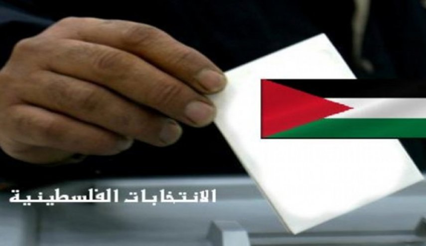 حركة فتح تبلغ محمود عباس بقرارها حول اجراء الانتخابات