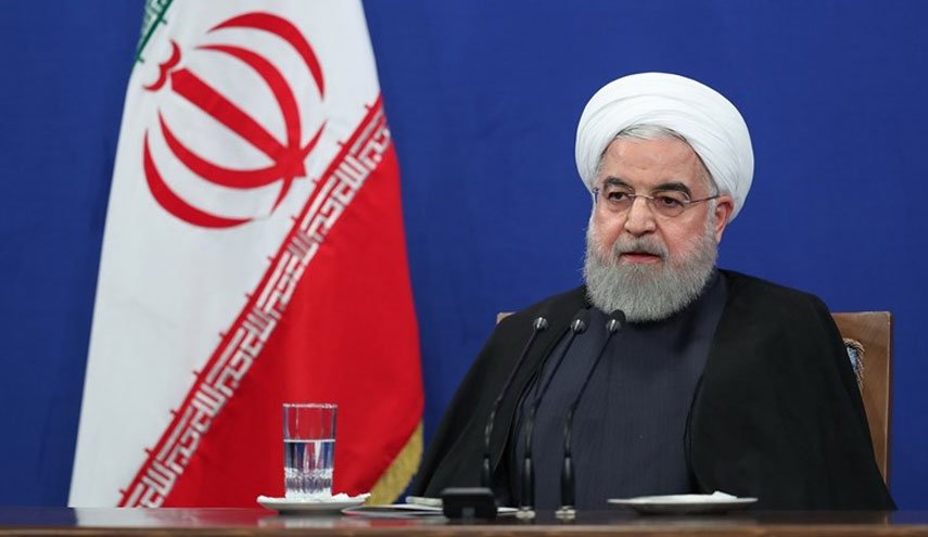 روحانی: تکمیل طرحهای در دست اجرا، استان یزد را متحول می کند/ اجرای برنامه های تأمین آب آشامیدنی یزد برای 30 سال آینده را با قوت ادامه می دهیم/  افتتاح کارخانه آهن اسفنجی چادرملو