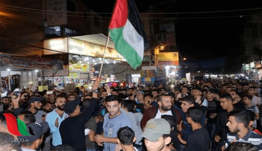 تظاهرة في غزة تطالب بمواصلة الرد على جرائم الاحتلال