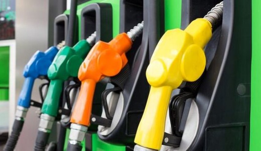 کاهش 20 درصدی مصرف بنزین در نخستین روز اجرای طرح سهمیه‌بندی