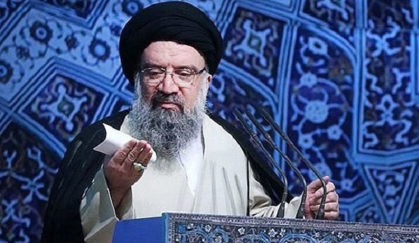 خطیب نماز جمعه تهران: اگر موضع رهبری نبود شرایط بدتر میشد/ هیچ‌کس با اعتراض مخالف نیست