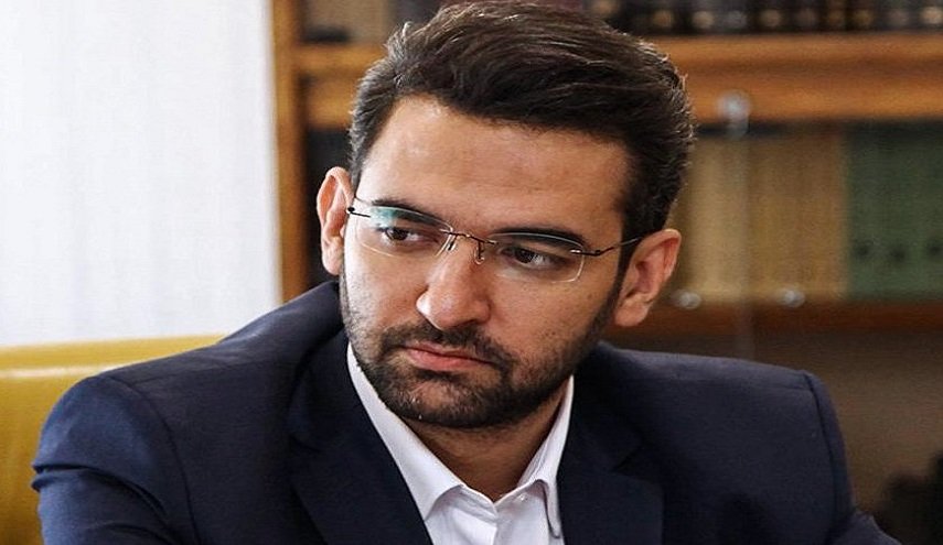 أمريکا تفرض حظرا علی وزير الاتصالات الإيراني 