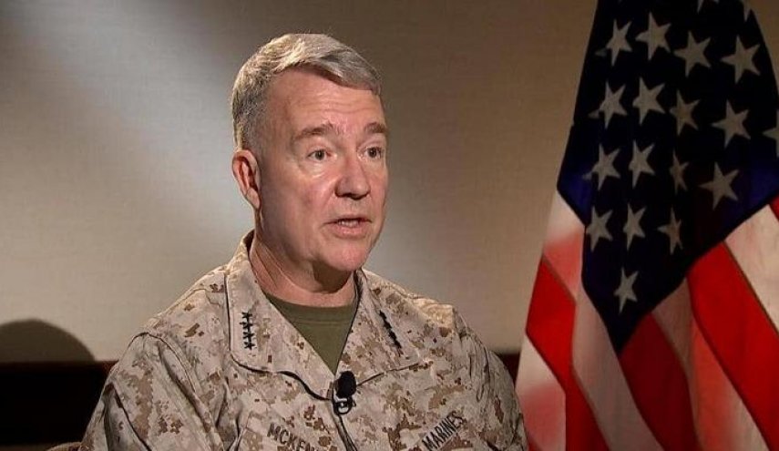 الجنرال ماكينزي يكشف عدد الجنود الأمريكان في شرق سوريا