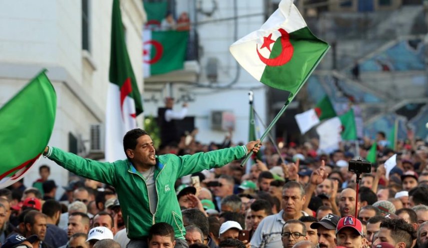 ما مصير الحراك في الشارع الجزائري؟