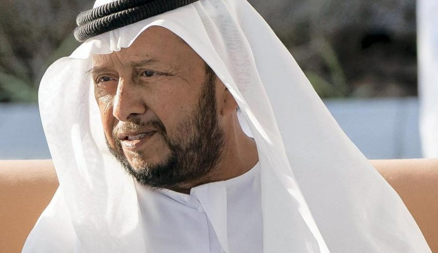 الإمارات تجمد أرصدة معارض لحديثه عن وفاة سلطان بن زايد