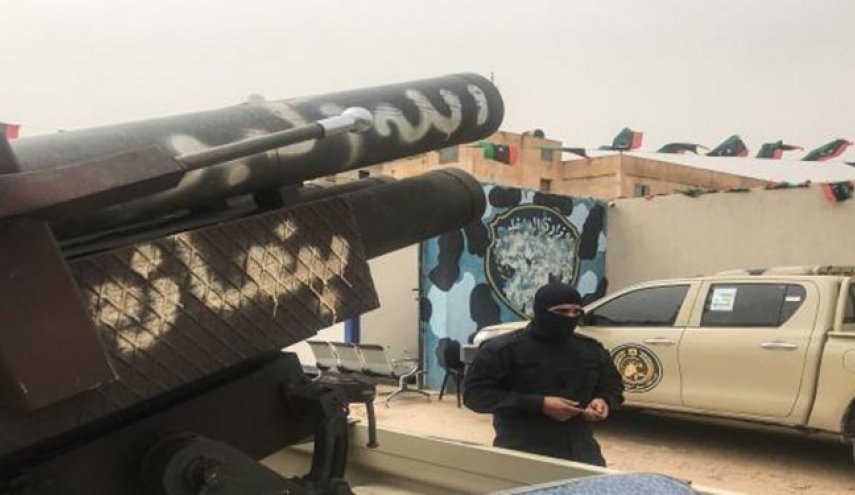 امارات نیروهای حفتر را به سلاح‌های جدید مجهز کرد
