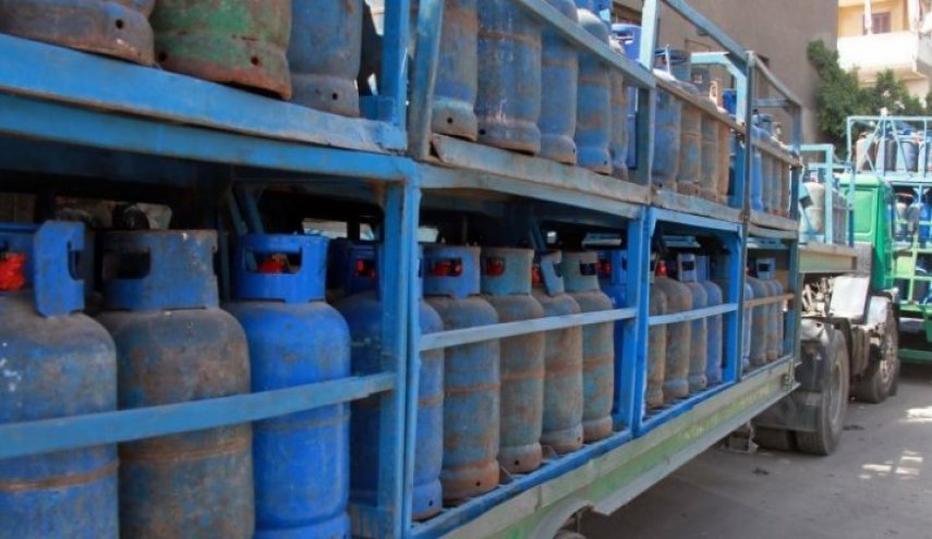 فزع من تخفيض مخصصات الغاز للسيارات.. والنفط السورية توضح
