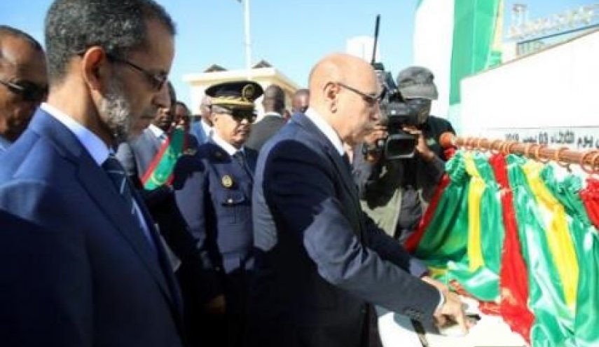 رئيس موريتانيا يضع حجر الأساس لمقر البرلمان الجديد
