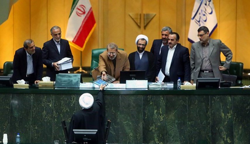 روحانی هفته آینده بودجه 99 را تقدیم مجلس می‌کند