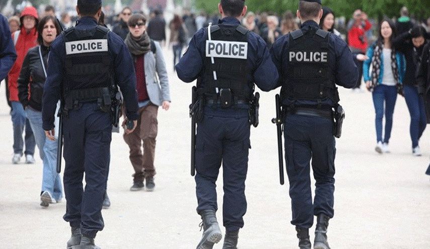 حمله پلیس فرانسه با گاز اشک‌آور به معترضان/ حمل و نقل عمومی فلج شد
