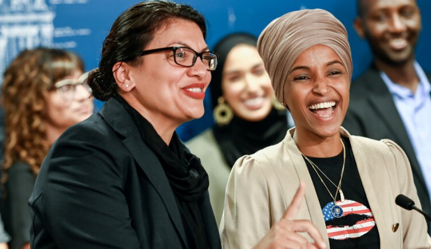 نائبتين مسلمتين في الكونغرس تتعرضان لحملة تشهير في فيسبوك