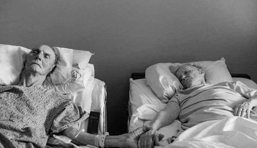 زوجان يفارقان الحياة معا بعد ان عاشا معا 68 سنة 