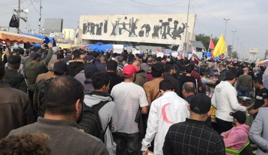 درخواست معترضان برای استقرار نیروهای امنیتی عراق در چند نقطه از بغداد
